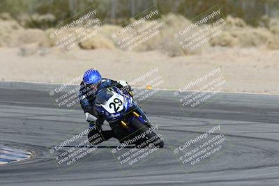 media/Dec-07-2025-CVMA (Sun) [[3e7d2de5dc]]/Race 7-Formula Lightweight Twins Shootout/